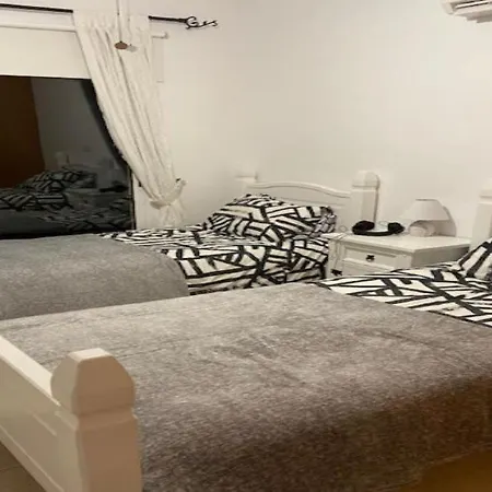 Kato In Universal Area Appartement Paphos