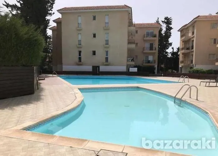 Apartment Kato In Universal Area Paphos