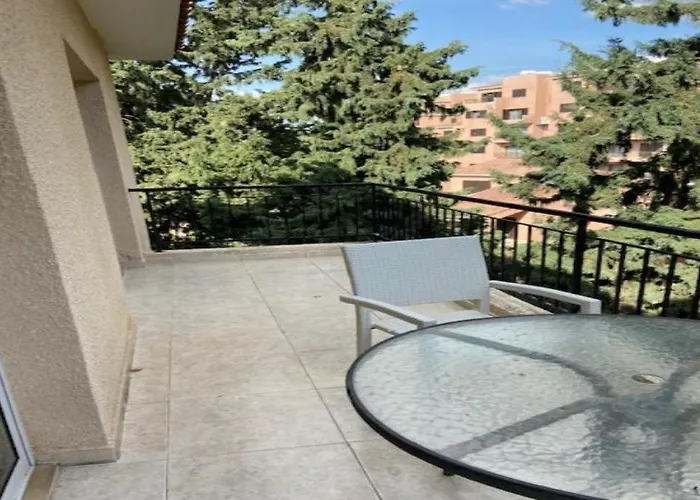 Kato In Universal Area *